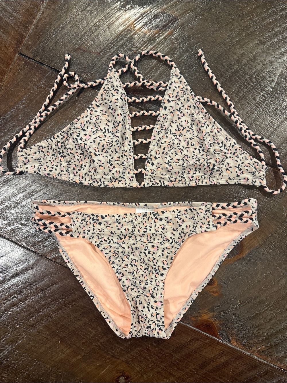 Xhilaration Pink and Black Floral Strappy Bikini XS top medium bottoms!